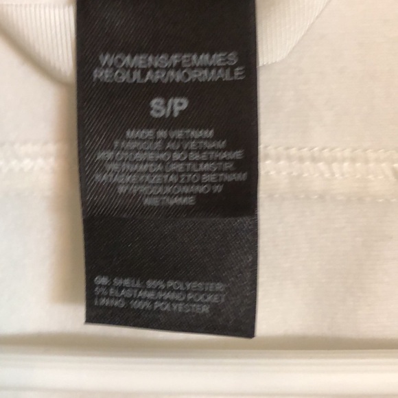 The North Face jacket! - Picture 9 of 9